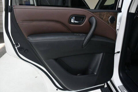 2024 Infiniti QX80 Premium Select