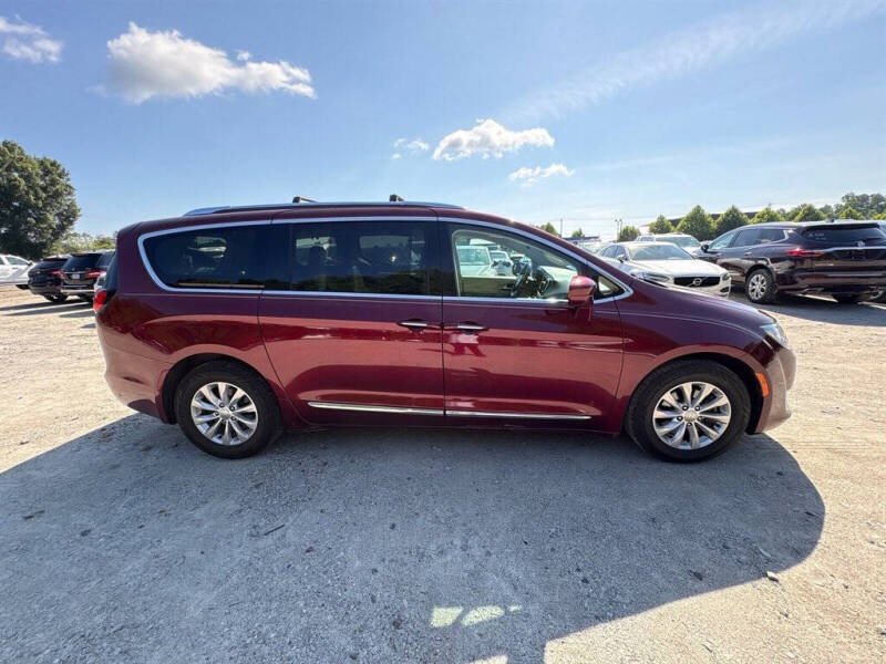 2018 Chrysler Pacifica Touring L Plus