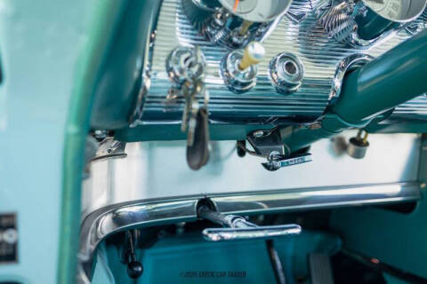 1960 Ford Thunderbird