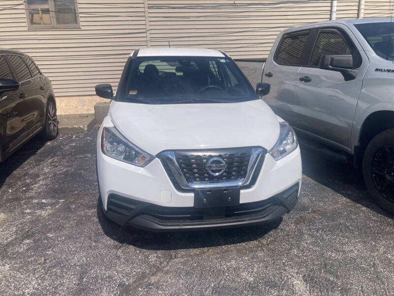 2020 Nissan Kicks S
