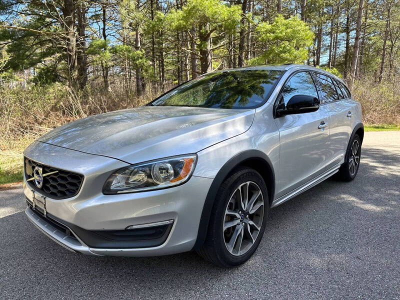 2015 Volvo V60 Cross Country T5