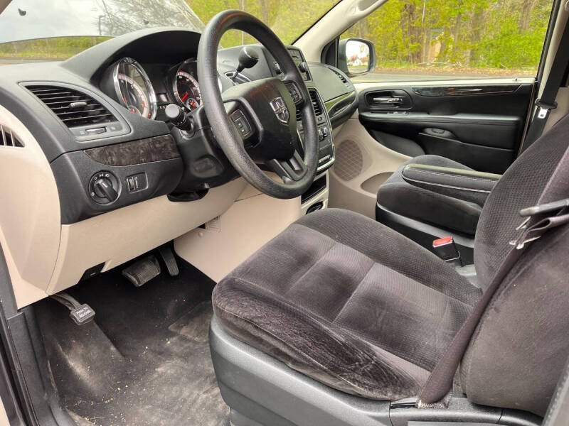 2014 Dodge Grand Caravan SE
