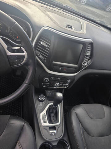 2018 Jeep Cherokee Latitude Plus