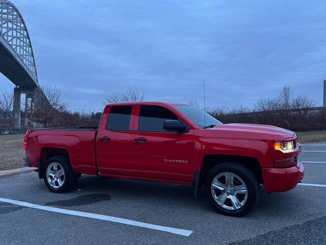 2017 Chevrolet Silverado 1500 Custom
