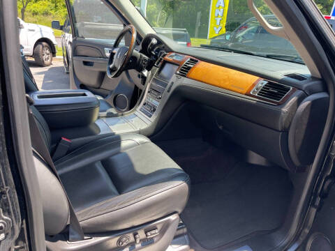 2014 Cadillac Escalade Platinum