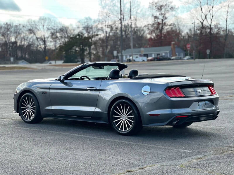 2021 Ford Mustang