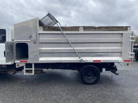 2019 Isuzu NPR