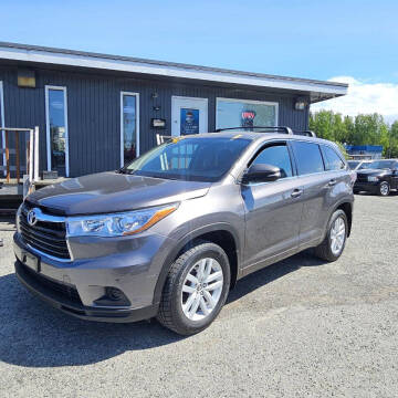 2016 Toyota Highlander LE