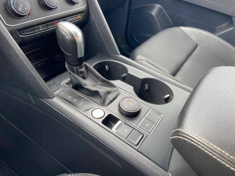 2022 Volkswagen Atlas Cross Sport SE 4Motion