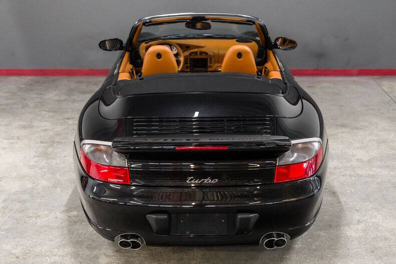 2004 Porsche 911 Turbo