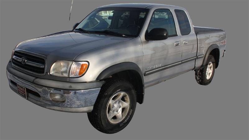 2002 Toyota Tundra SR5's photo