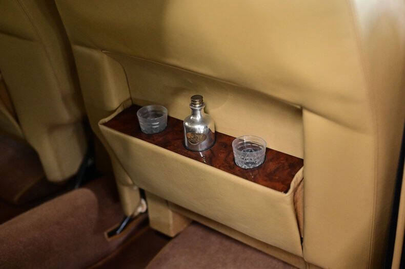 1972 Rolls-Royce SILVER CLOUD LWB