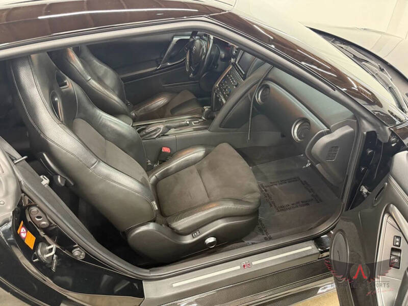 2010 Nissan GT-R Premium