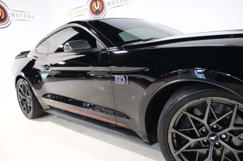 2021 Ford Mustang Mach 1