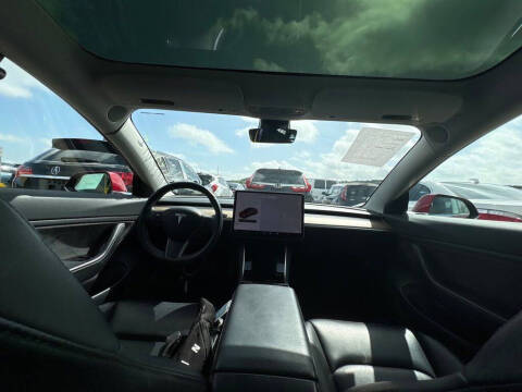 2019 Tesla Model 3 Standard Range Plus
