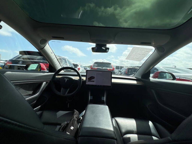 2019 Tesla Model 3 Standard Range Plus