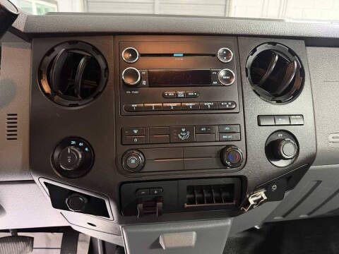 2013 Ford F-350 Super Duty XL