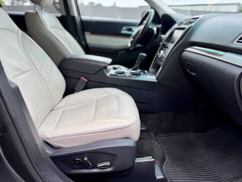 2016 Ford Explorer Platinum