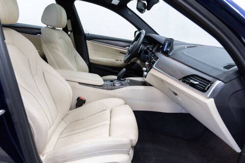 2017 BMW 5 Series 540i