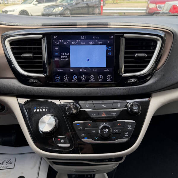 2018 Chrysler Pacifica Touring L