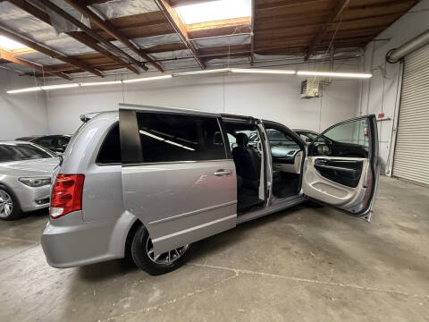 2017 Dodge Grand Caravan SXT