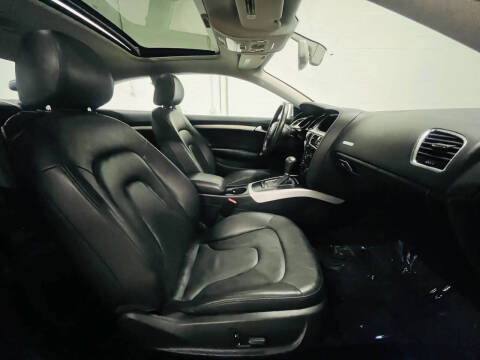 2011 Audi A5 2.0T quattro Premium Plus