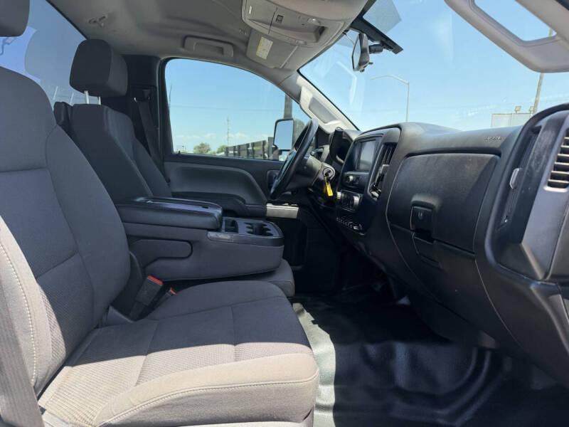 2020 Chevrolet Silverado 5500HD