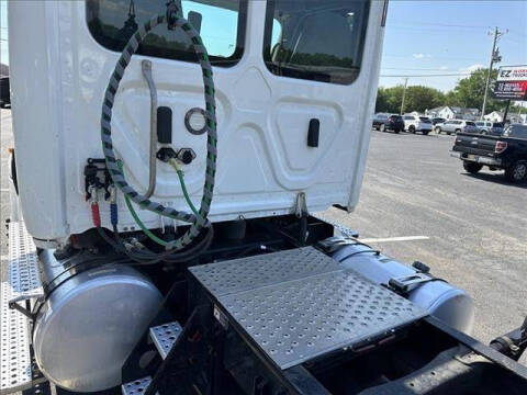 2019 Freightliner Cascadia