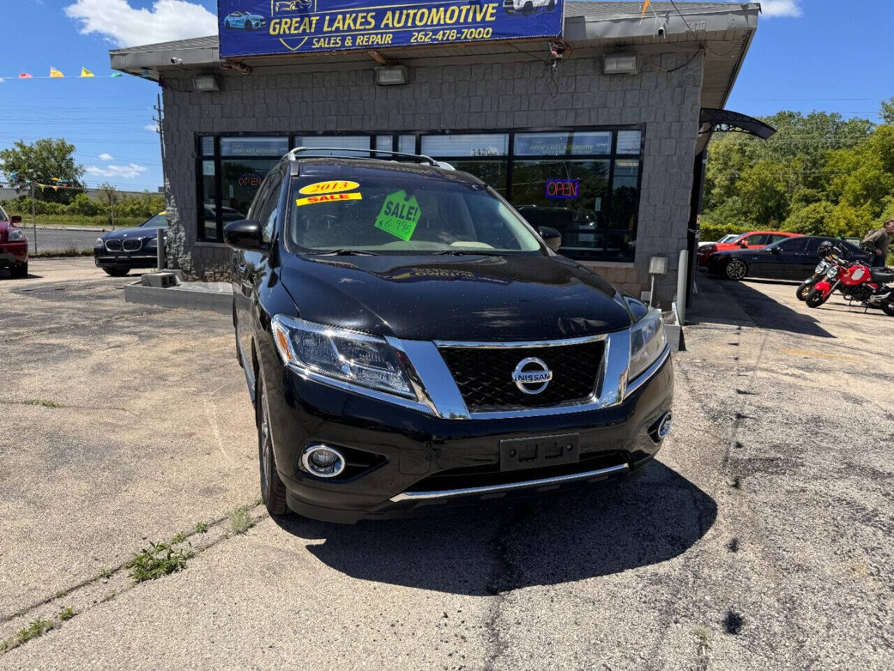 2013 Nissan Pathfinder for sale at Great Lakes Automotive in Racine, WI