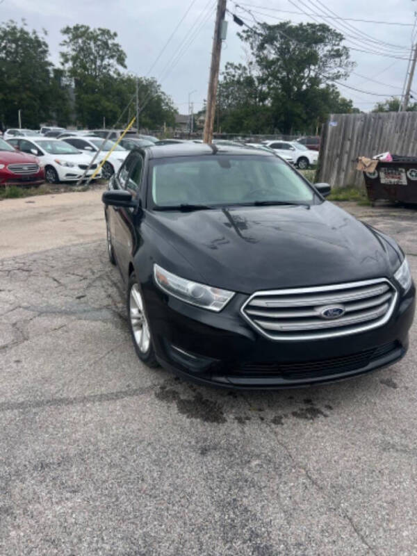 2013 Ford Taurus SEL