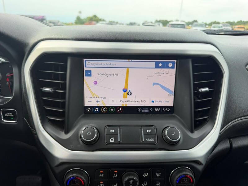 2021 GMC Acadia SLT