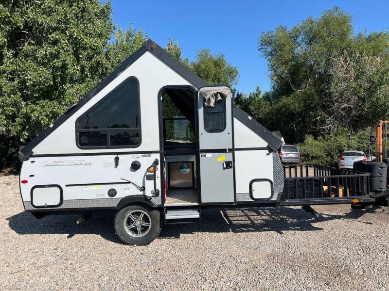 2019 Flagstaff Camping Trailer