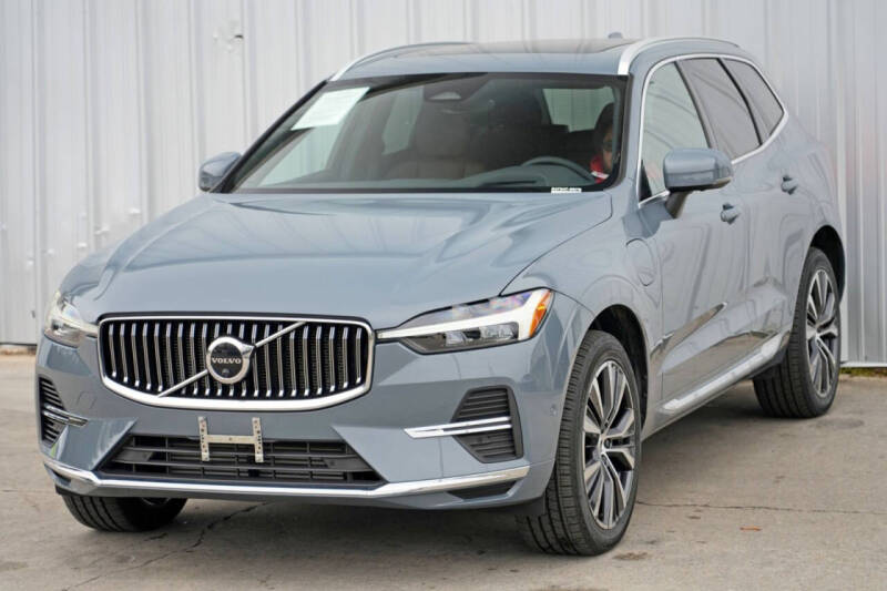 2022 Volvo XC60 Recharge T8 Inscription Expression