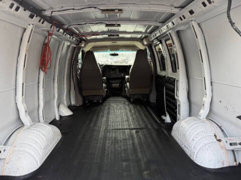 2017 Chevrolet Express 2500