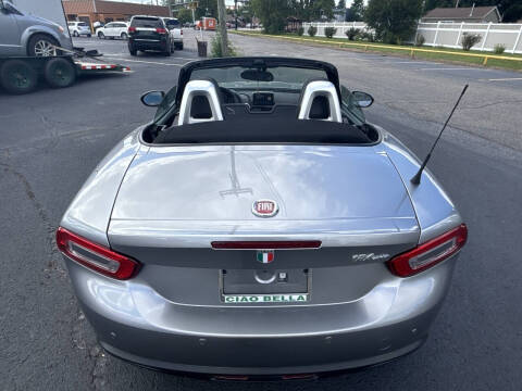 2017 FIAT 124 Spider Lusso