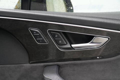 2020 Audi SQ7 4.0T quattro Prestige