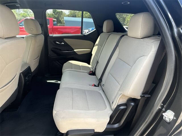 2022 Chevrolet Traverse LS