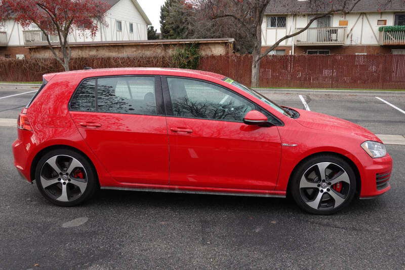 2016 Volkswagen Golf GTI S