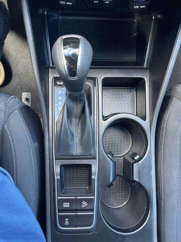 2016 Hyundai Tucson SE