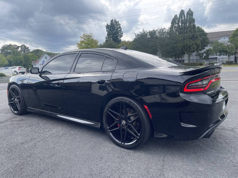 2018 Dodge Charger SRT 392