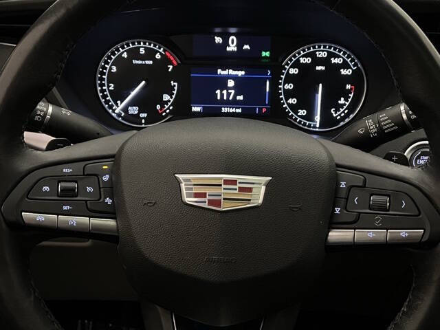 2023 Cadillac XT4 Luxury