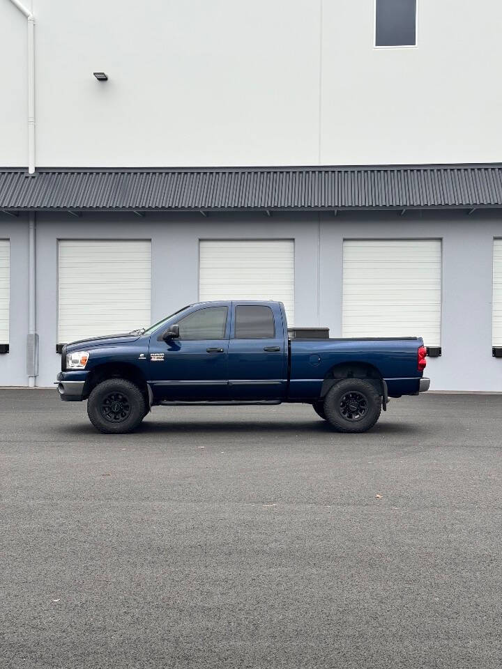 2007 Dodge Ram 2500 for sale at LV MOTORS in everett, WA