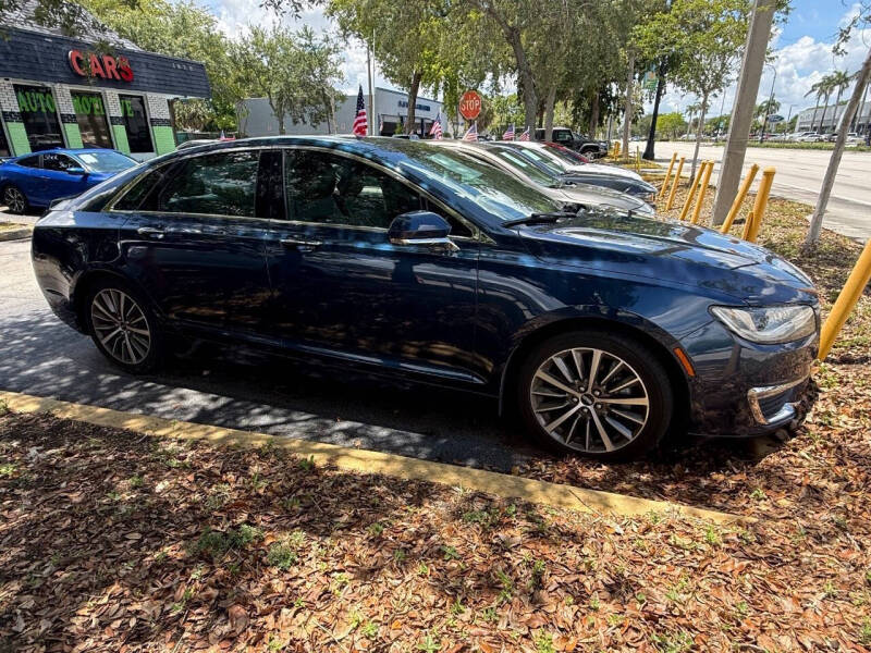 2017 Lincoln MKZ Select