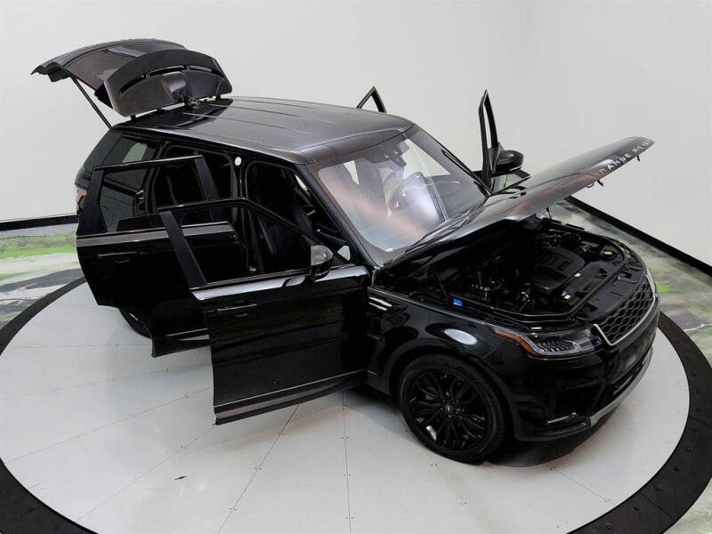 2020 Land Rover Range Rover Sport SE