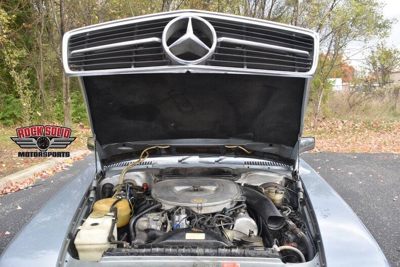 1981 Mercedes-Benz 380-Class 380 SL