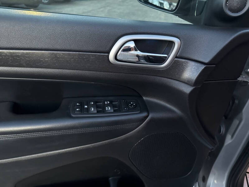 2018 Jeep Grand Cherokee Altitude