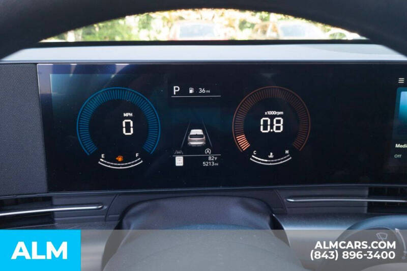 2025 Hyundai Kona SE