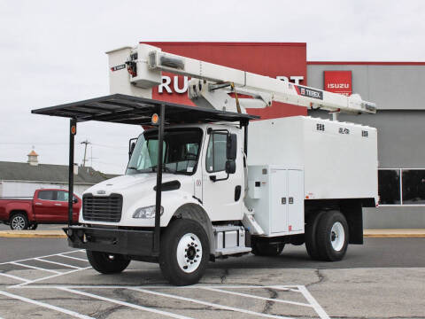 2023 Freightliner M2 106