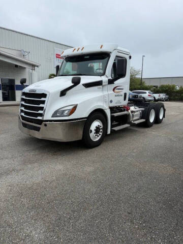 2022 Freightliner Cascadia