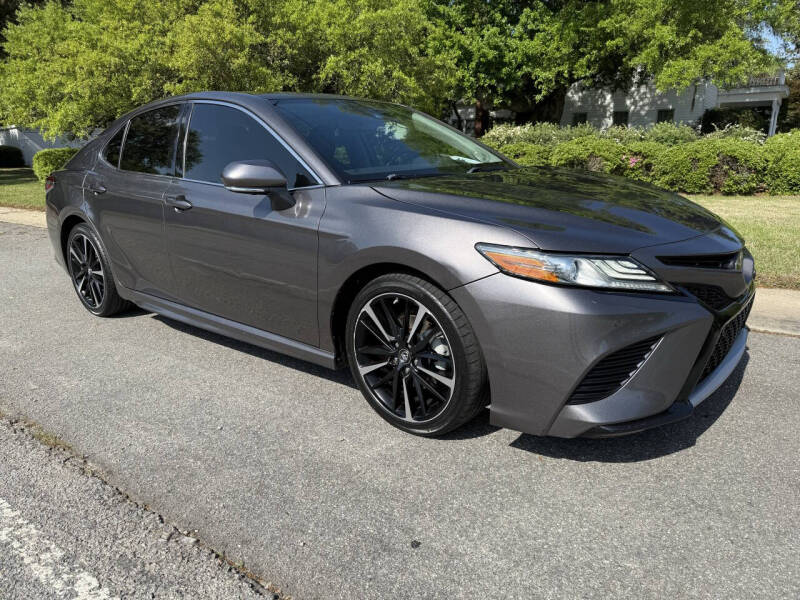 2019 Toyota Camry XSE's photo